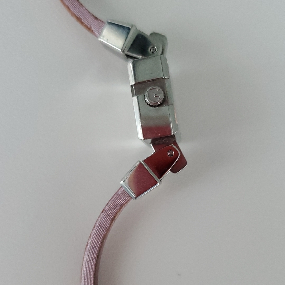 White Gold and Diamond Face G Watch With Pink Strap. - Picture 8 of 8